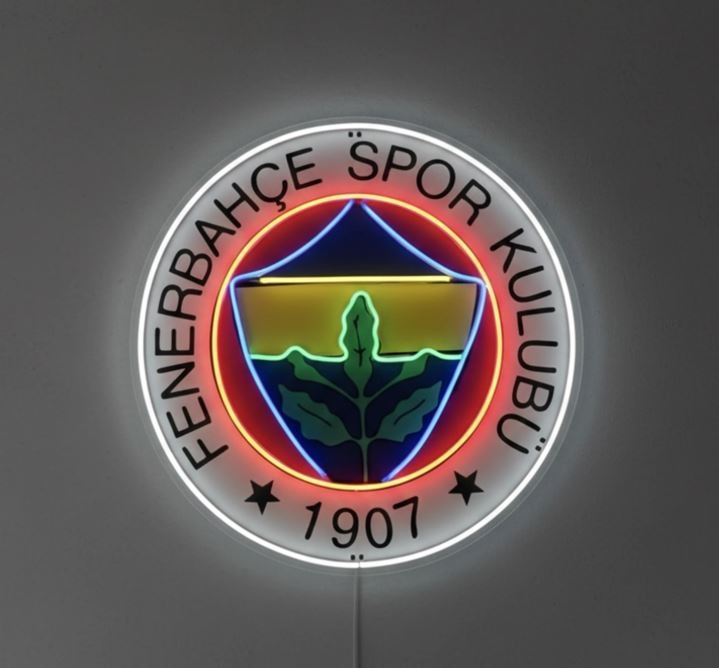 Fenerbahçe neon tabela yakın ürün görünümü