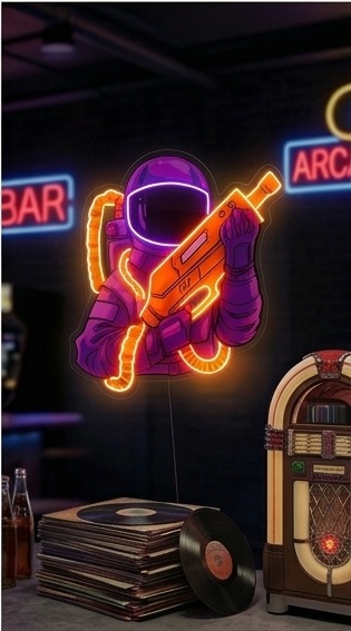 Astronot Savaşçı Neon LED